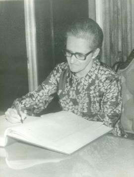 Yole de Carvalho Mazzoni - 02