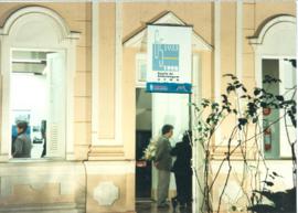Porta Principal da Escola de Enfermagem Carlos Chagas